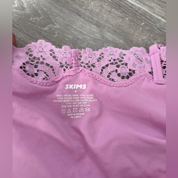 Skims fits everybody lace crop cami - Picture 2 of 2
